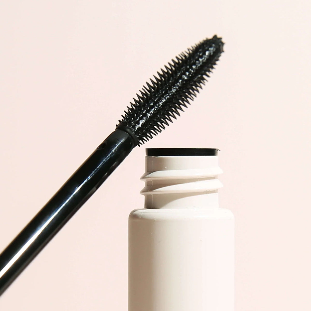 Black Volume Boost Mascara | Charlotte Bio