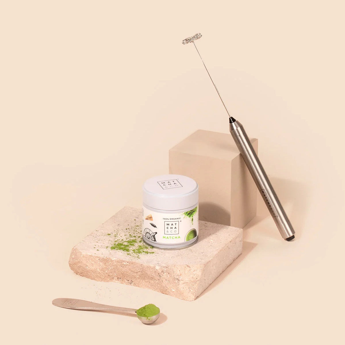 Matcha Starter Set, Organic Matcha, Elektrisk Visp + Måleskje fra Matcha & CO