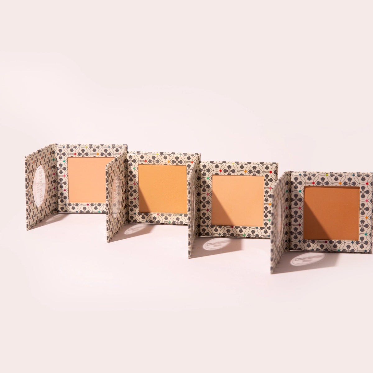 Compact Powder - 03 Sand | Charlotte Bio
