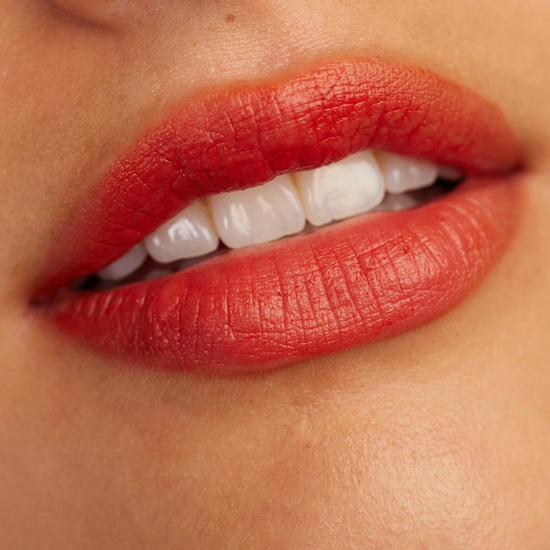 Lipstick - 002 Rouge Crush